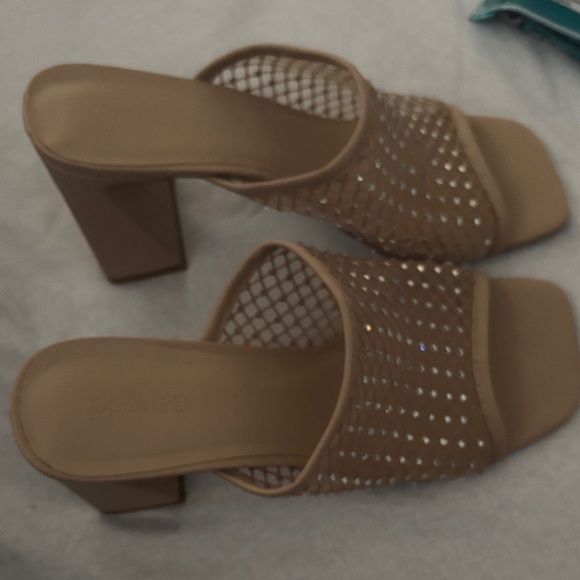 Open Edit Women's Beige Mesh Sandals - Picture 2 of 6